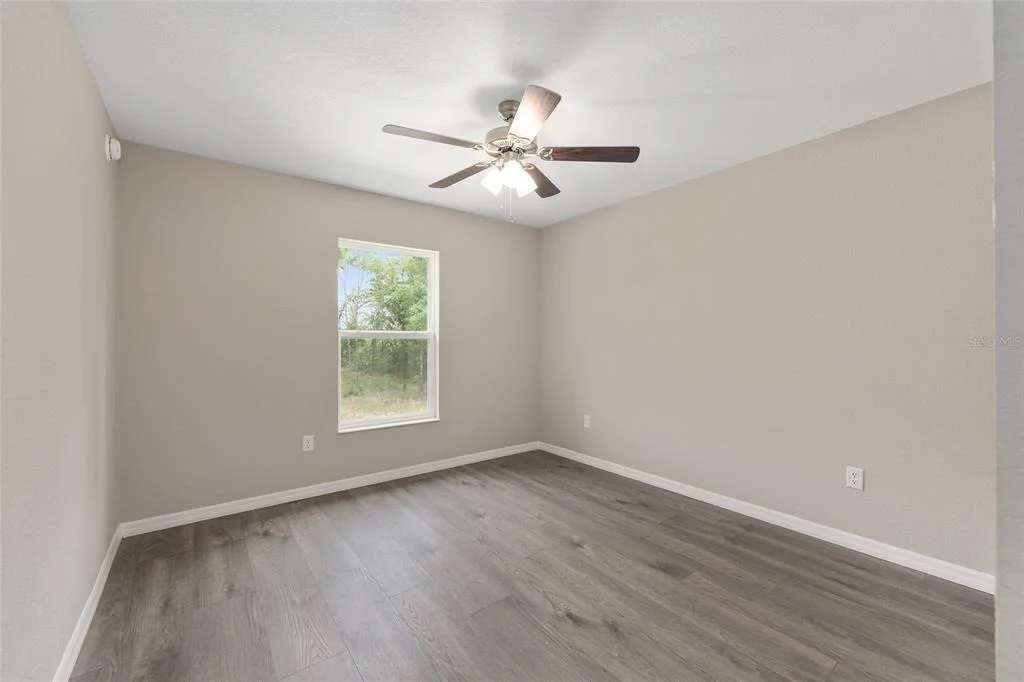 Photo of 3853 SW SOUNDVIEW DRIVE