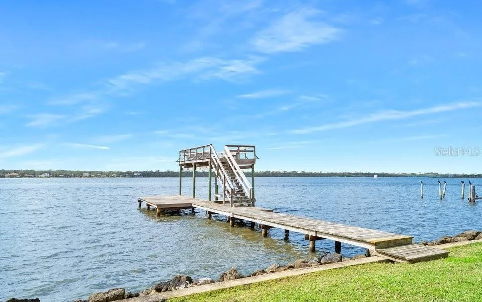 Photo of 1596 JOHN ANDERSON DRIVE