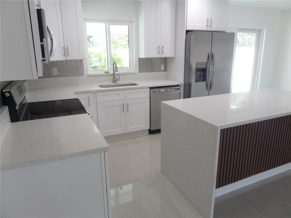 Photo of 4925 SILK OAK DRIVE