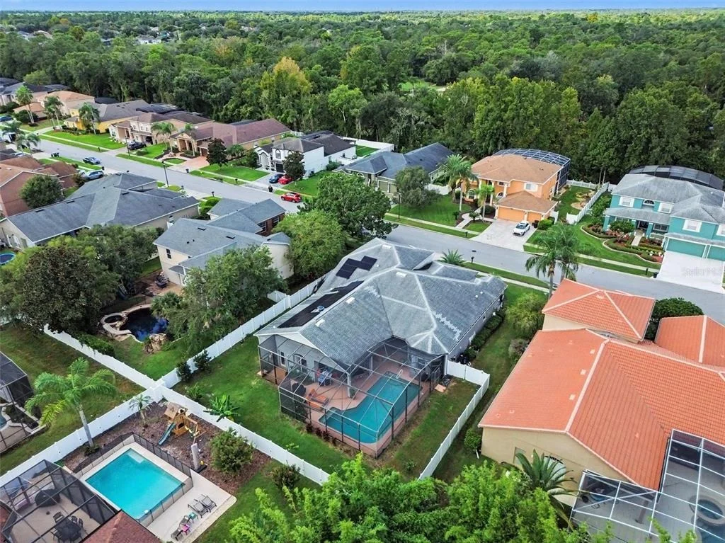 Photo of 1325 TALL MAPLE LOOP