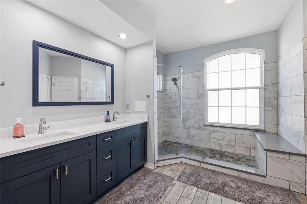 Photo of 12020 RUNNING FOX CIRCLE