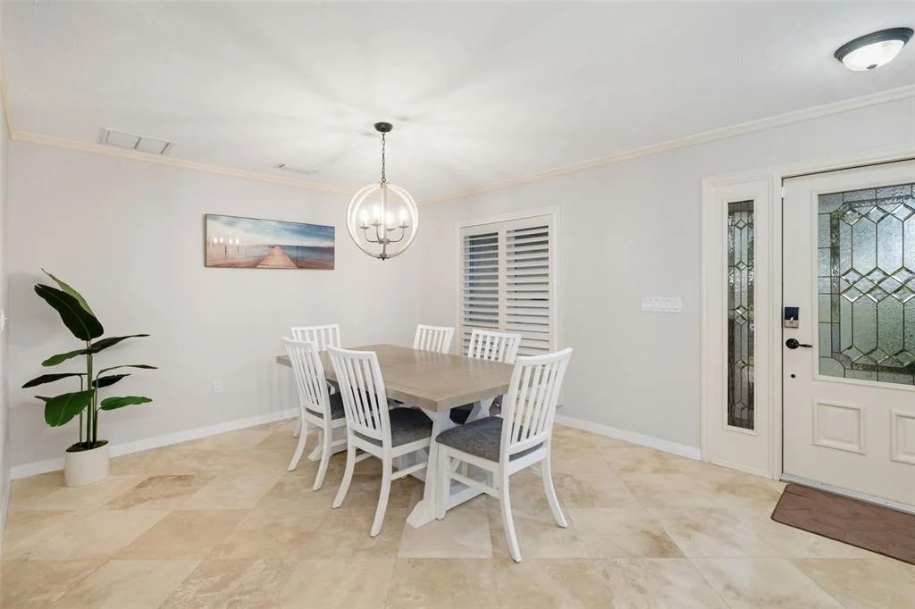 Photo of 565 COMMONWEALTH PLACE