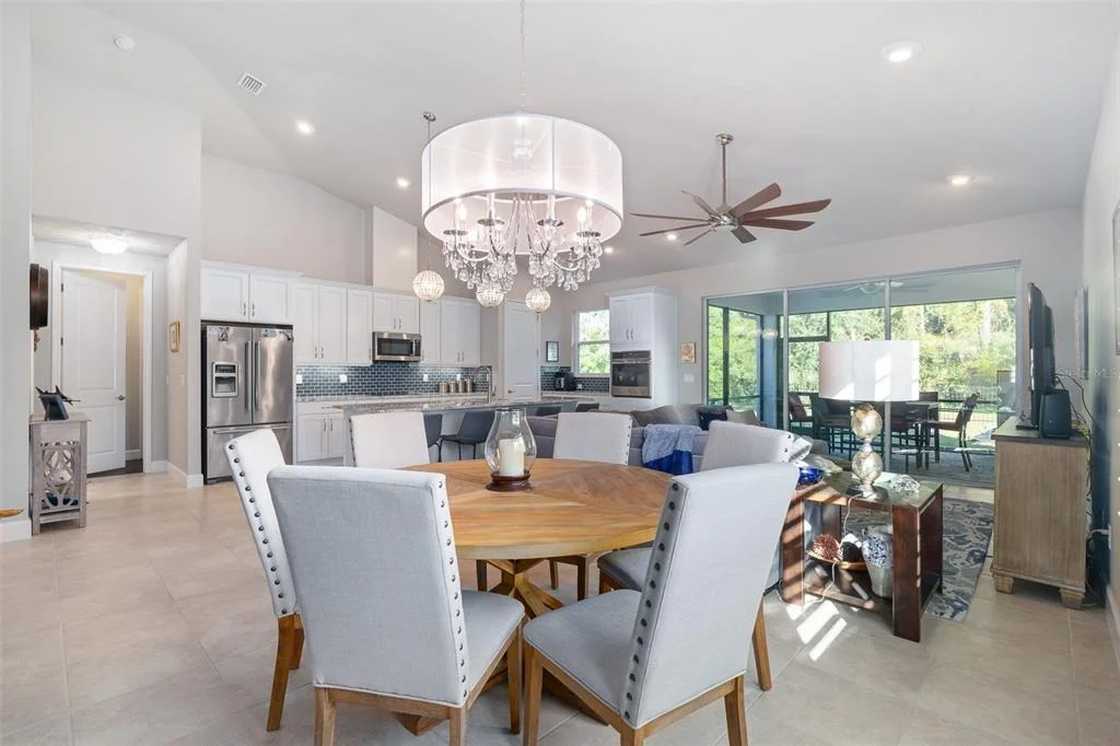 Photo of 823 CREEKWOOD DRIVE