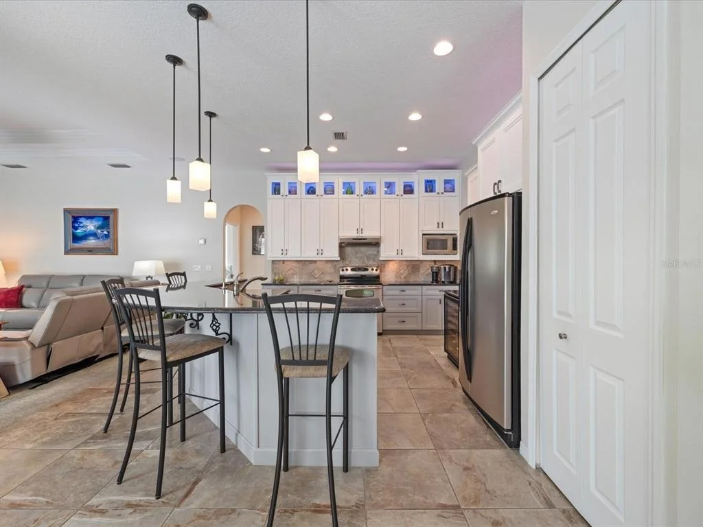 Photo of 4987 CROSS POINTE DRIVE