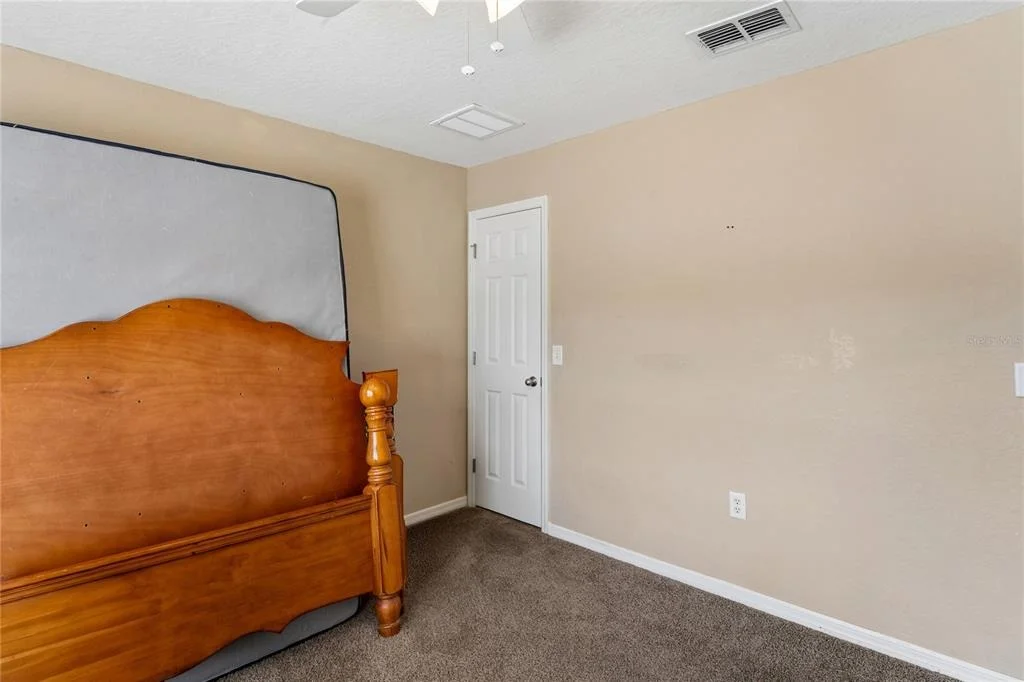 Photo of 10318 GIFFORD DRIVE