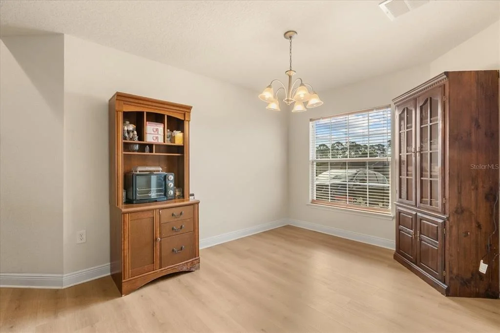 Photo of 906 EDITH DRIVE