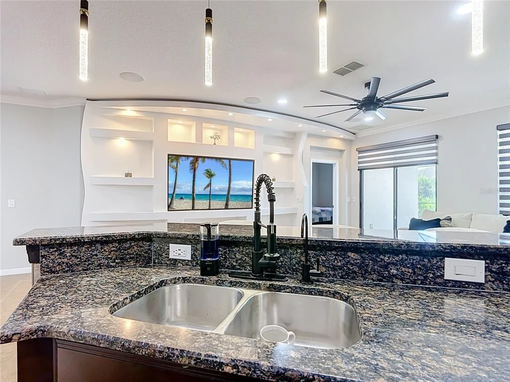 Photo of 3034 BOATING BOULEVARD