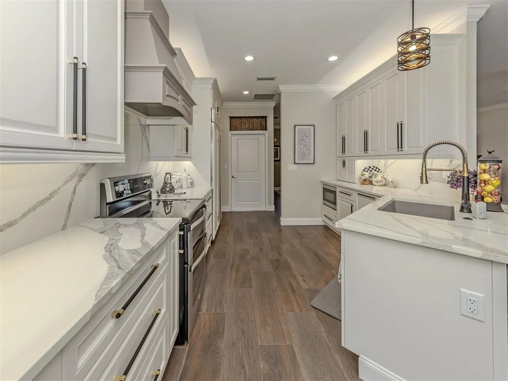 Photo of 143 WAYFOREST DRIVE