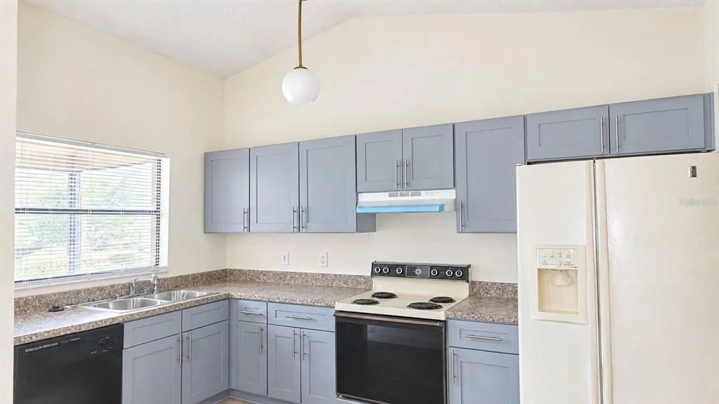 Photo of 2585 DERBY DRIVE