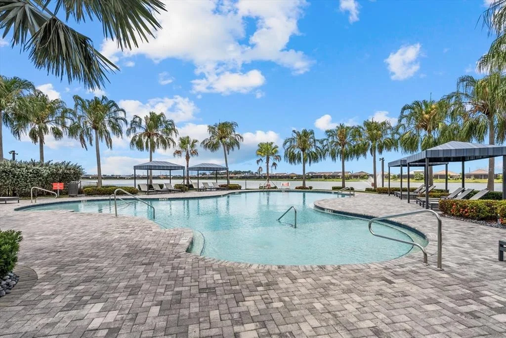 Photo of 556 BOCELLI DRIVE