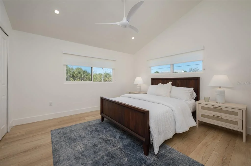 Photo of 4938 COMMONWEALTH DRIVE