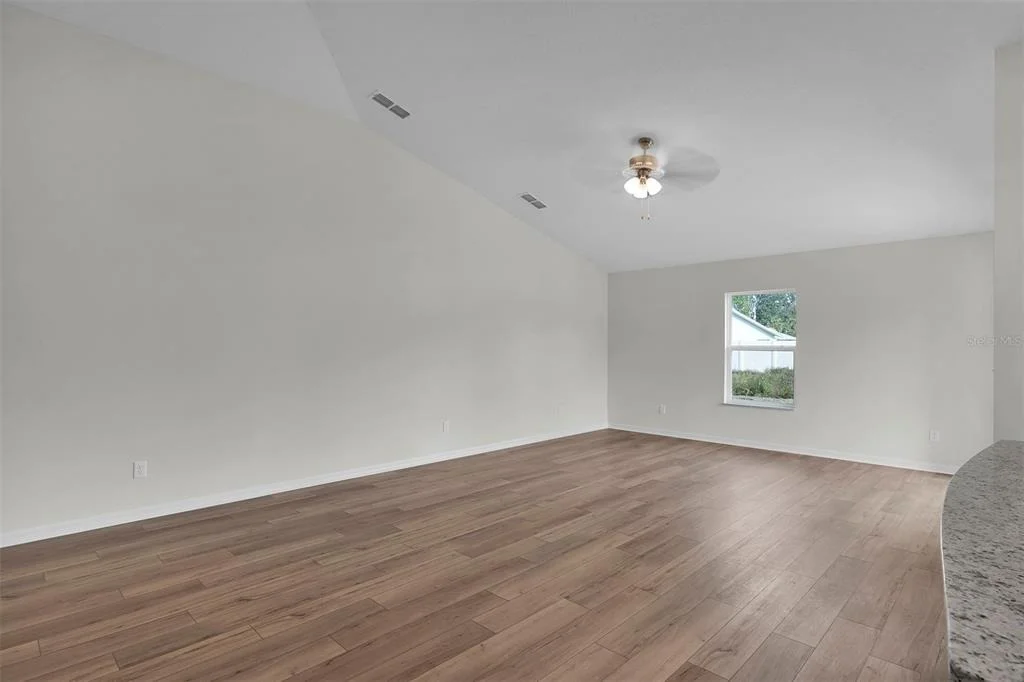 Photo of 19 PINEAPPLE DRIVE