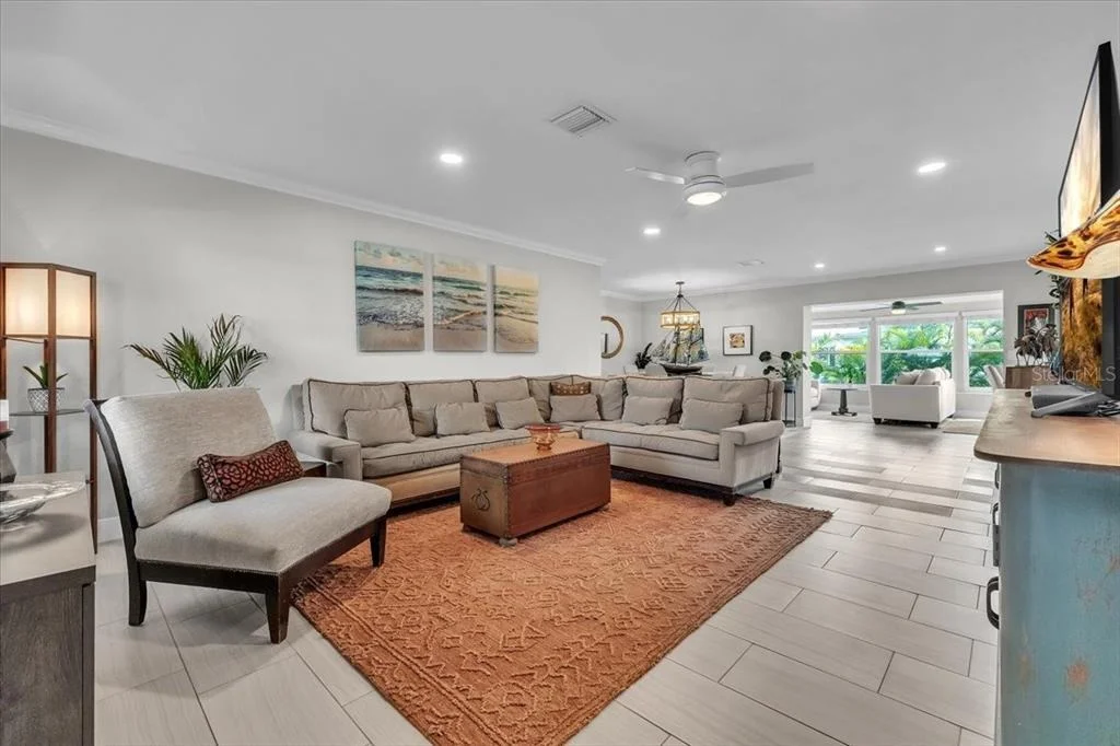 Photo of 904 INLET CIRCLE