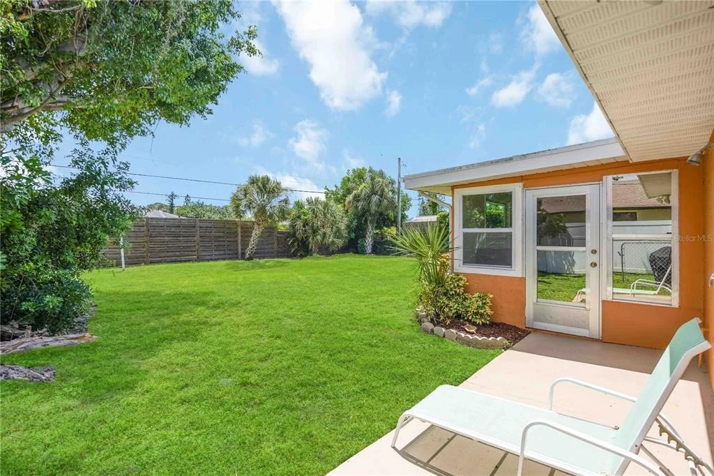 Photo of 3035 SHAMROCK DRIVE