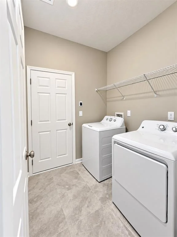 Photo of 89 SIGNET CIRCLE