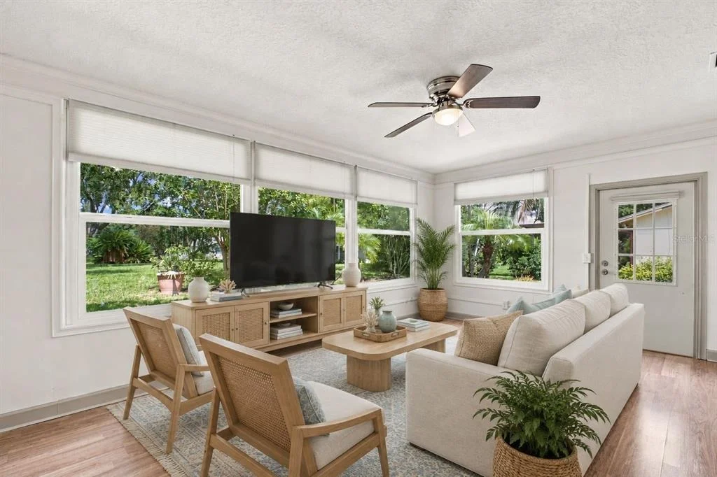 Photo of 2336 MALCOLM DRIVE