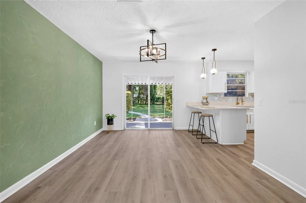 Photo of 5212 CLARENDON ROAD