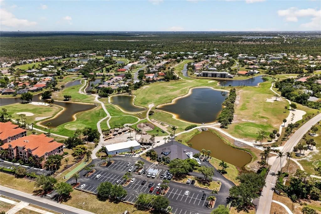 Photo of Unit D at 3336 SUNSET KEY CIRCLE