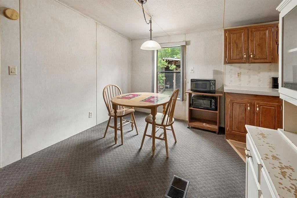 Photo of 550 NW 73RD WAY