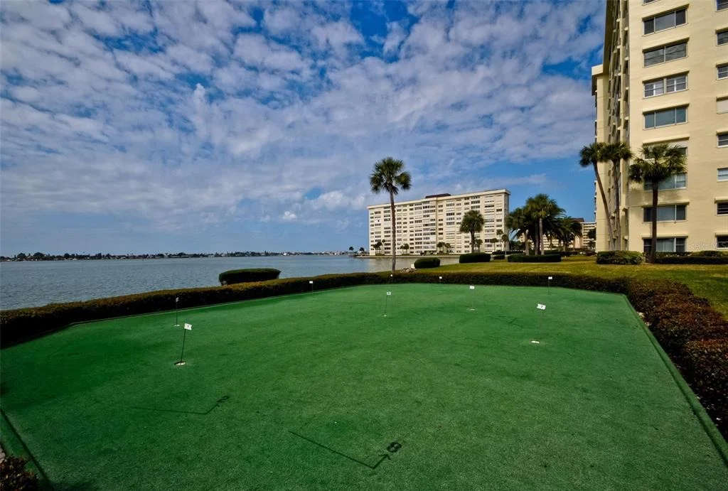 Photo of Unit 604 at 4725 COVE CIRCLE