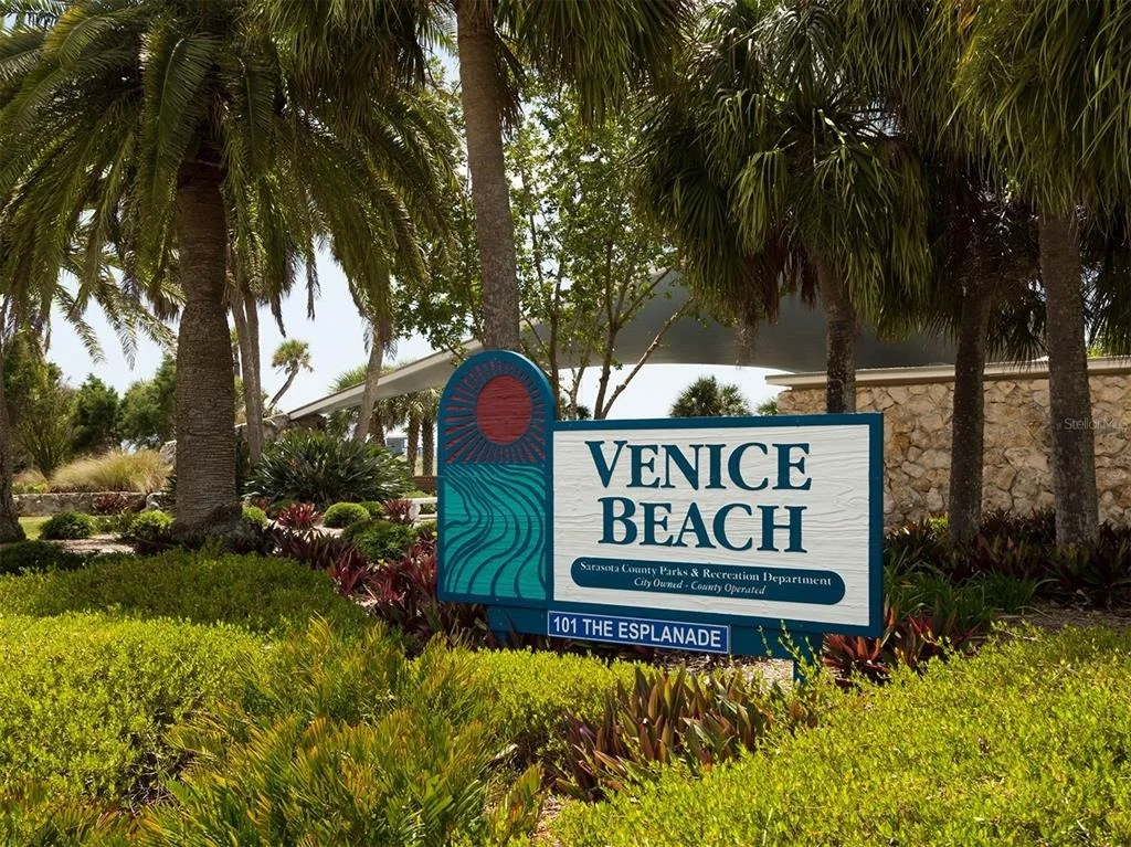 Photo of 12490 CINQUETERRE DRIVE