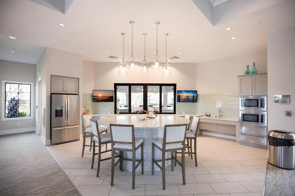 Photo of 712 SIGSBEE LOOP
