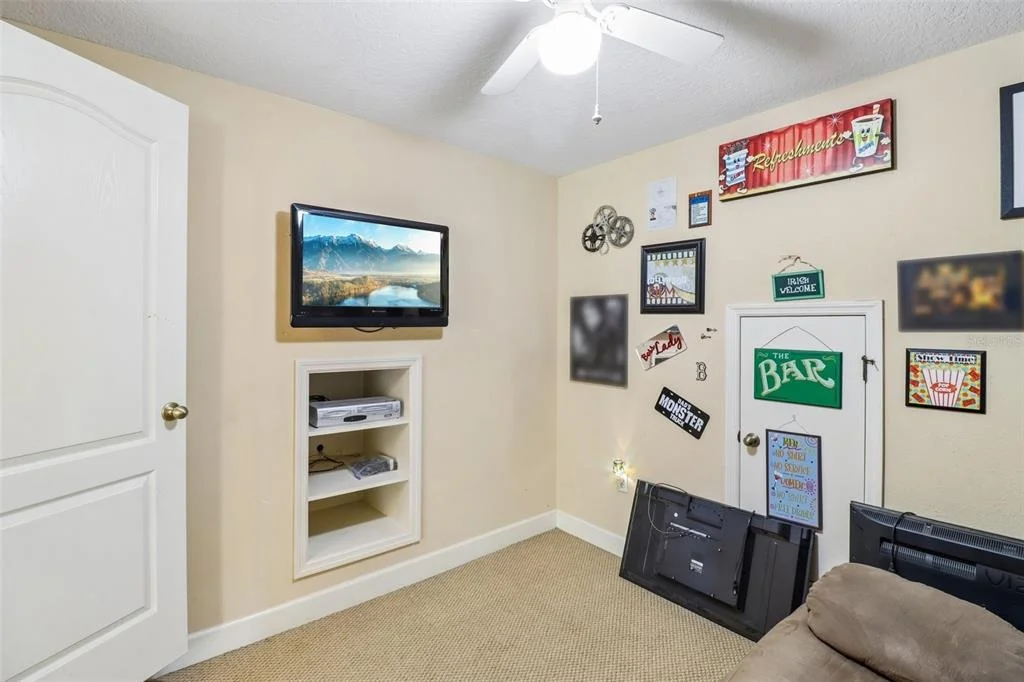 Photo of 2947 CEDAR CREST DRIVE