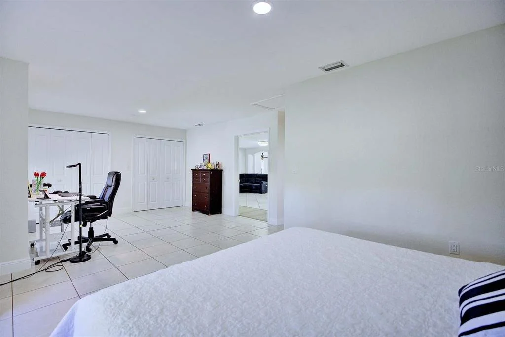Photo of 4012 SUNRISE DRIVE