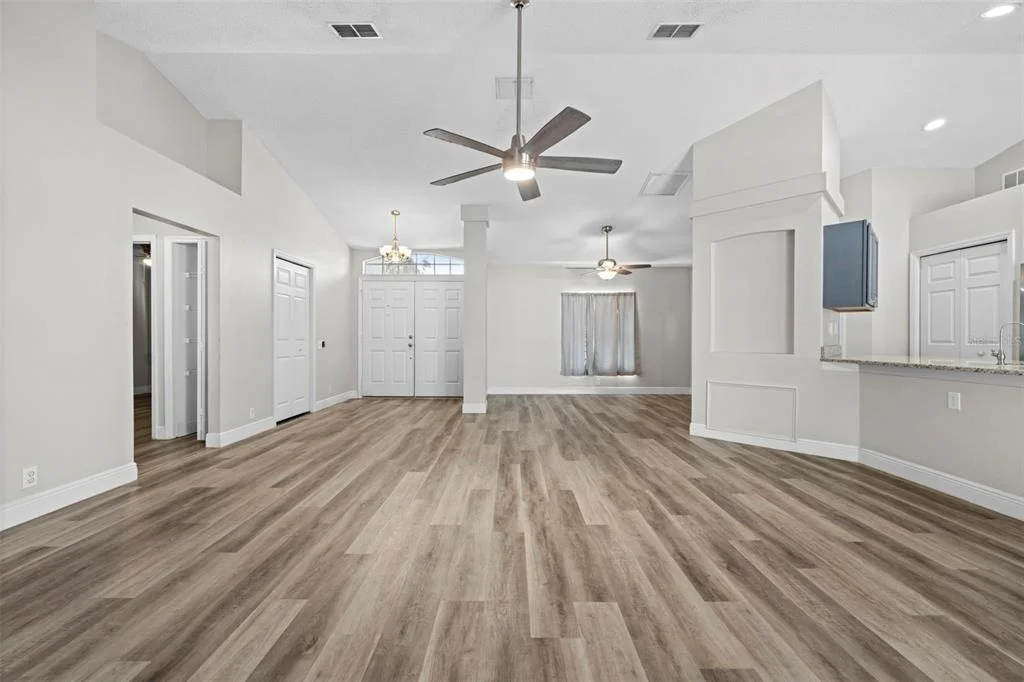 Photo of 8155 GIFFEN LANE