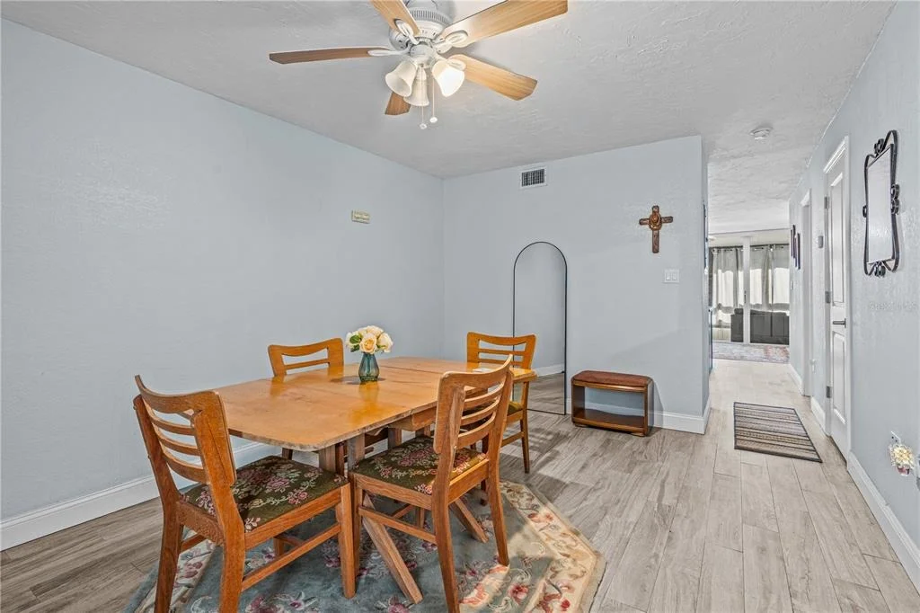 Photo of Unit UT23 at 5500 OCEAN SHORE BOULEVARD