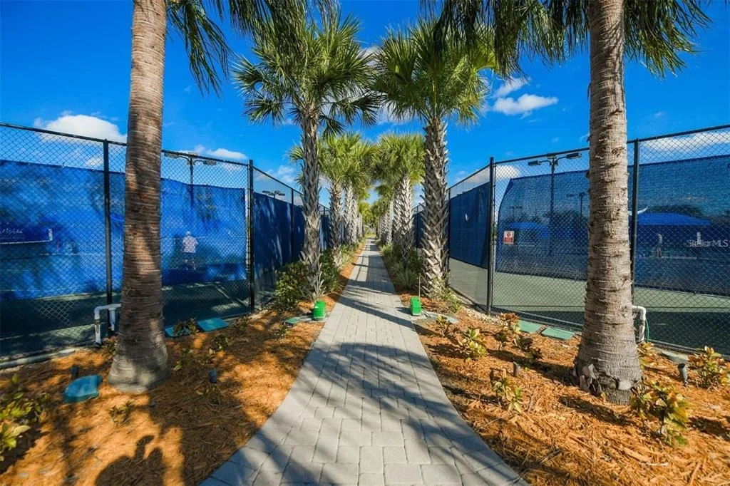 Photo of 6927 HOLBROOK COVE