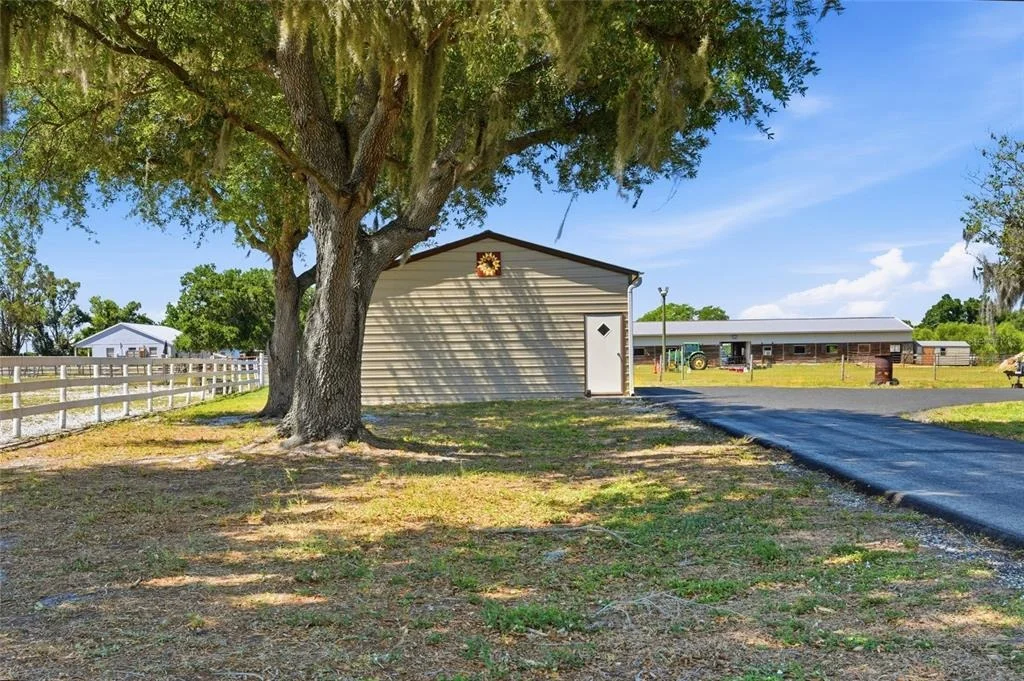 Photo of 15470 STATE ROAD 62