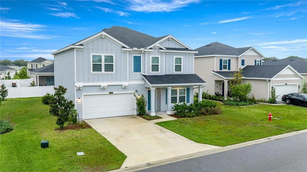 Photo of 3980 NE 34TH AVENUE