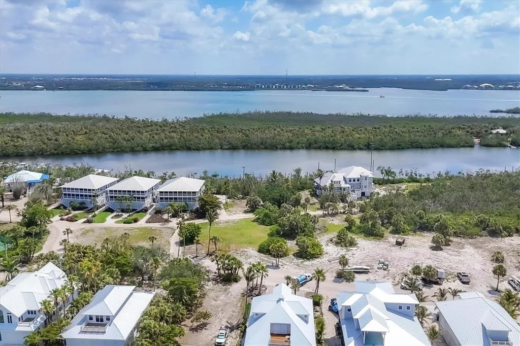 Photo of 7365 PALM ISLAND DRIVE