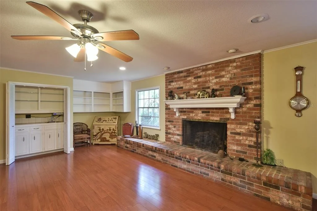 Photo of 4243 SE 8TH STREET