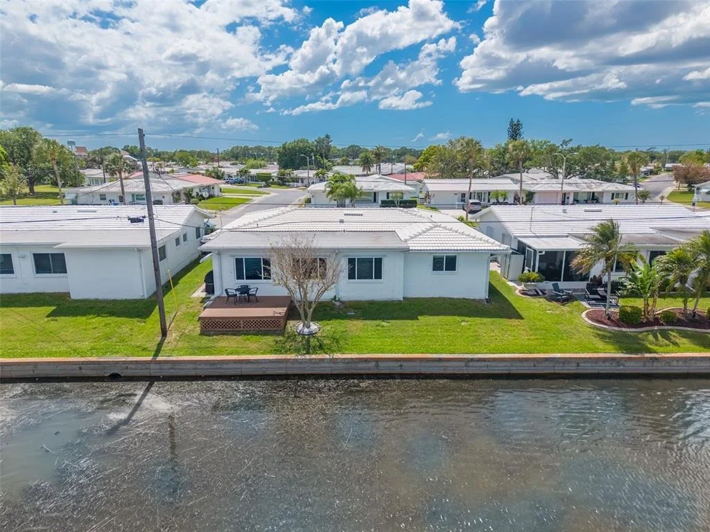 Photo of 9705 MAINLANDS BOULEVARD W