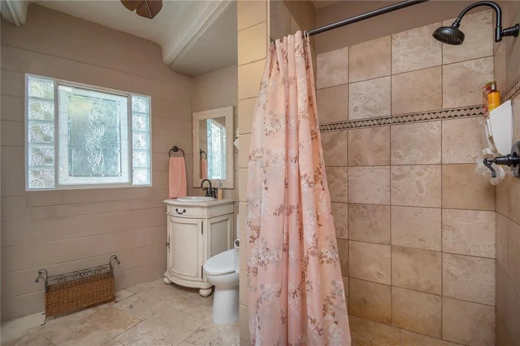 Photo of 3 SE OCALE WAY