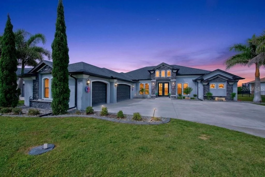 Photo of 5220 LAKE VENICE DRIVE