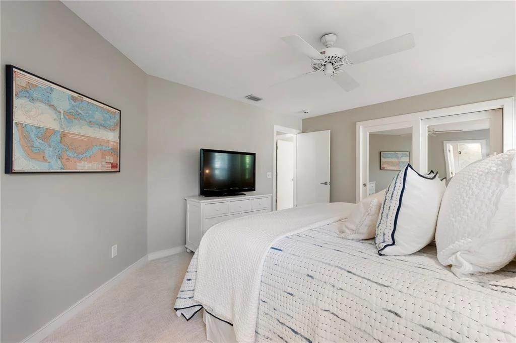 Photo of 319 PILOT POINT LANE