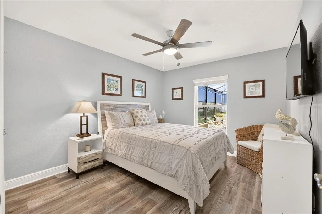 Photo of 6943 SE 11TH PLACE