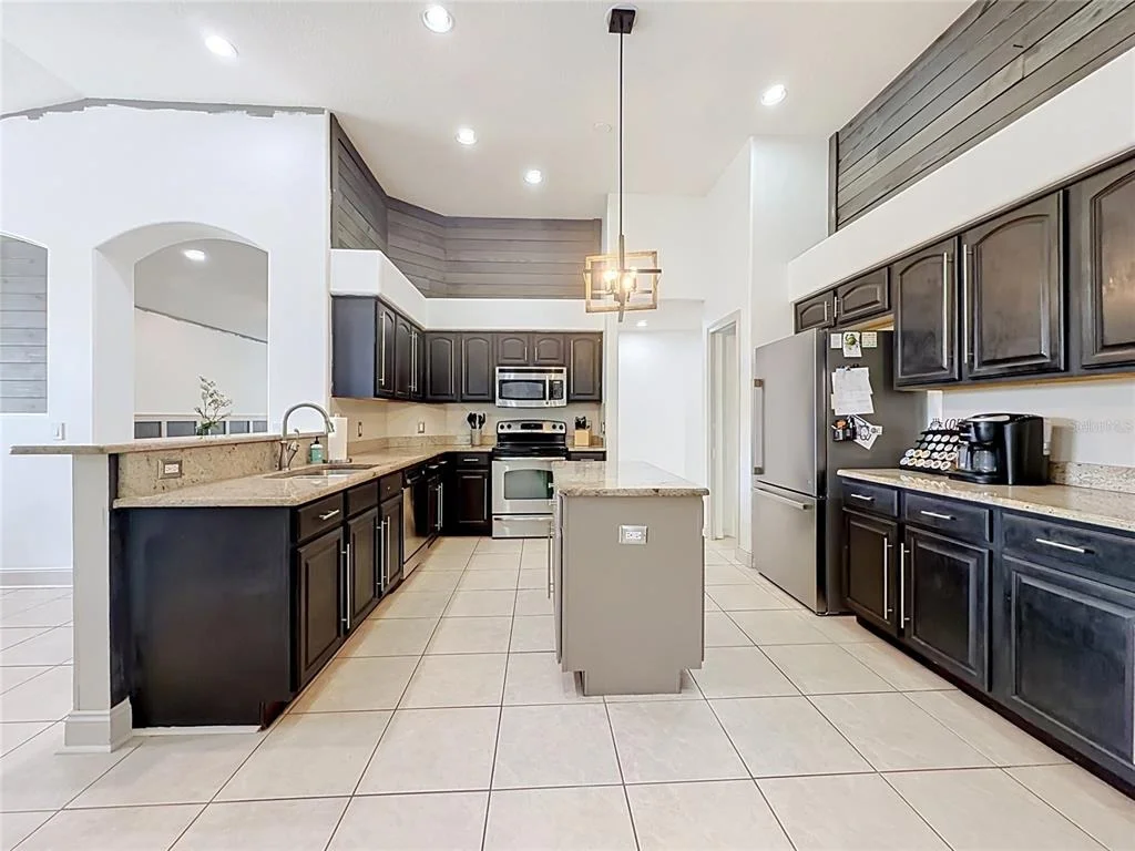 Photo of 5846 BENT GRASS DRIVE