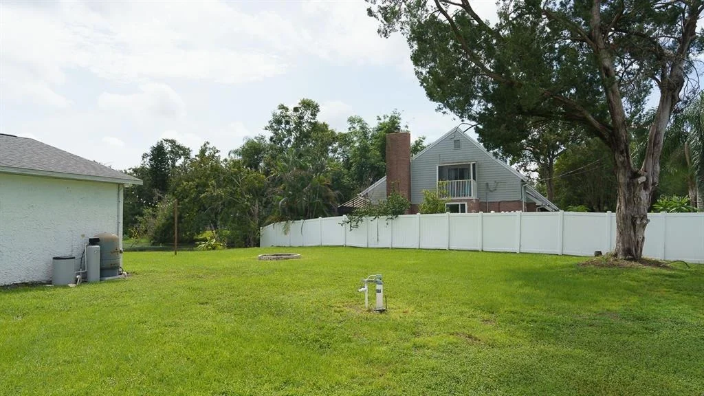 Photo of 18916 GERACI ROAD
