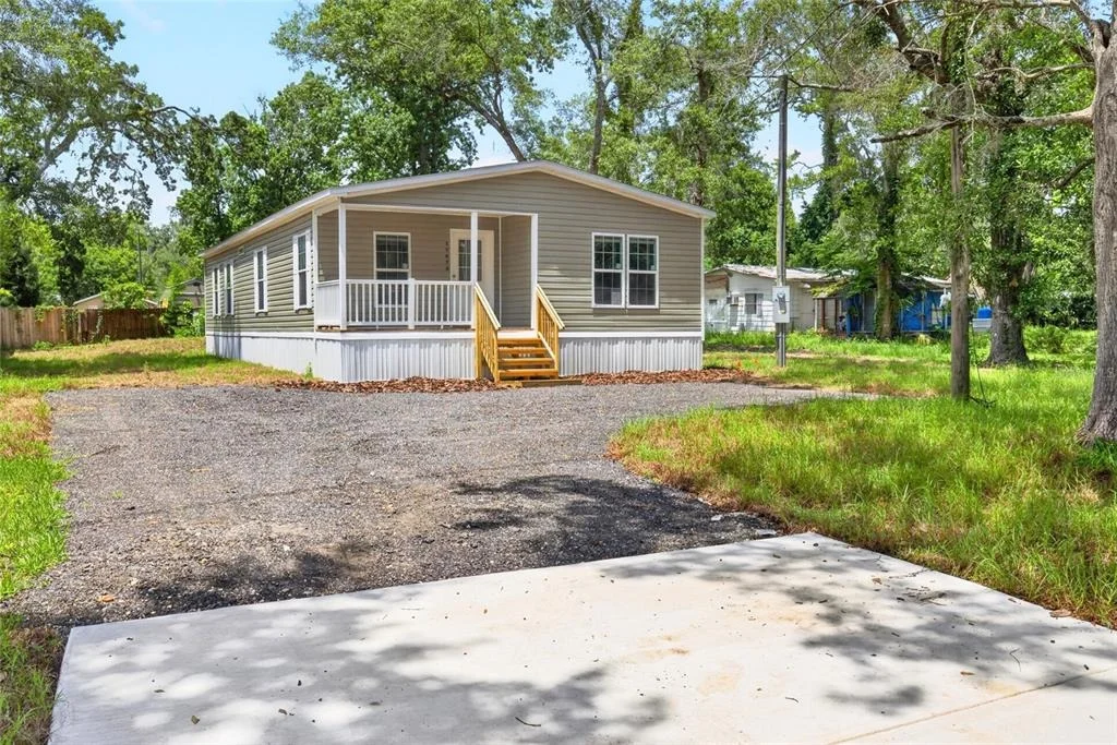 Photo of 17475 TAVERN ROAD