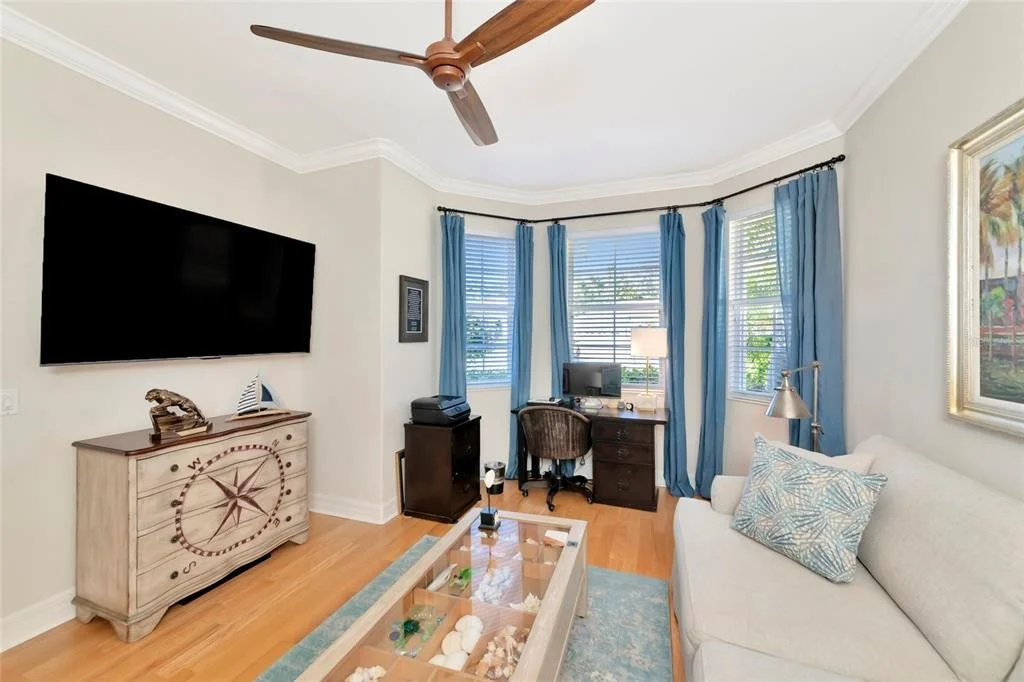 Photo of 9719 DISCOVERY TERRACE