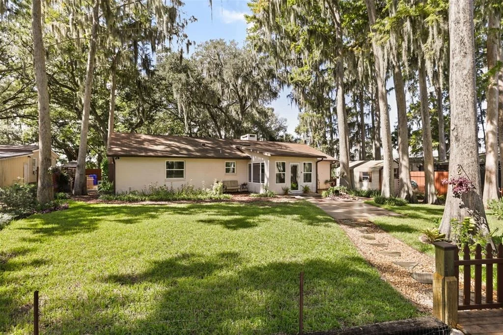 Photo of 1080 FOREST DRIVE
