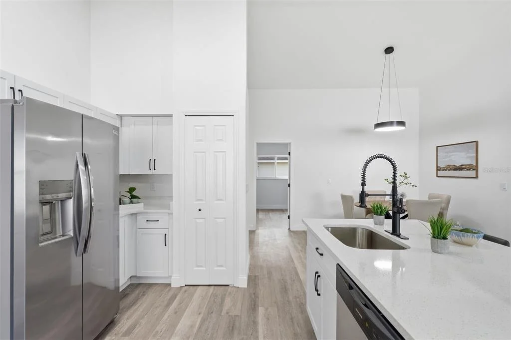 Photo of 3656 EVERSHOLT STREET