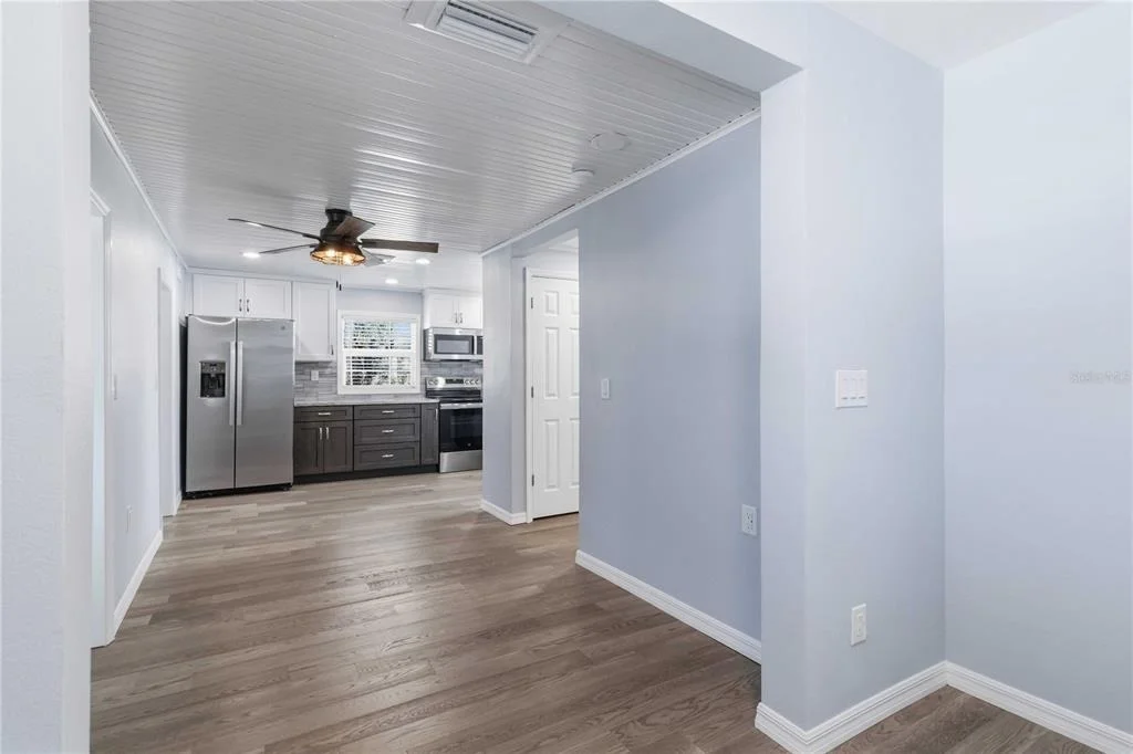 Photo of 607 MANATEE AVENUE
