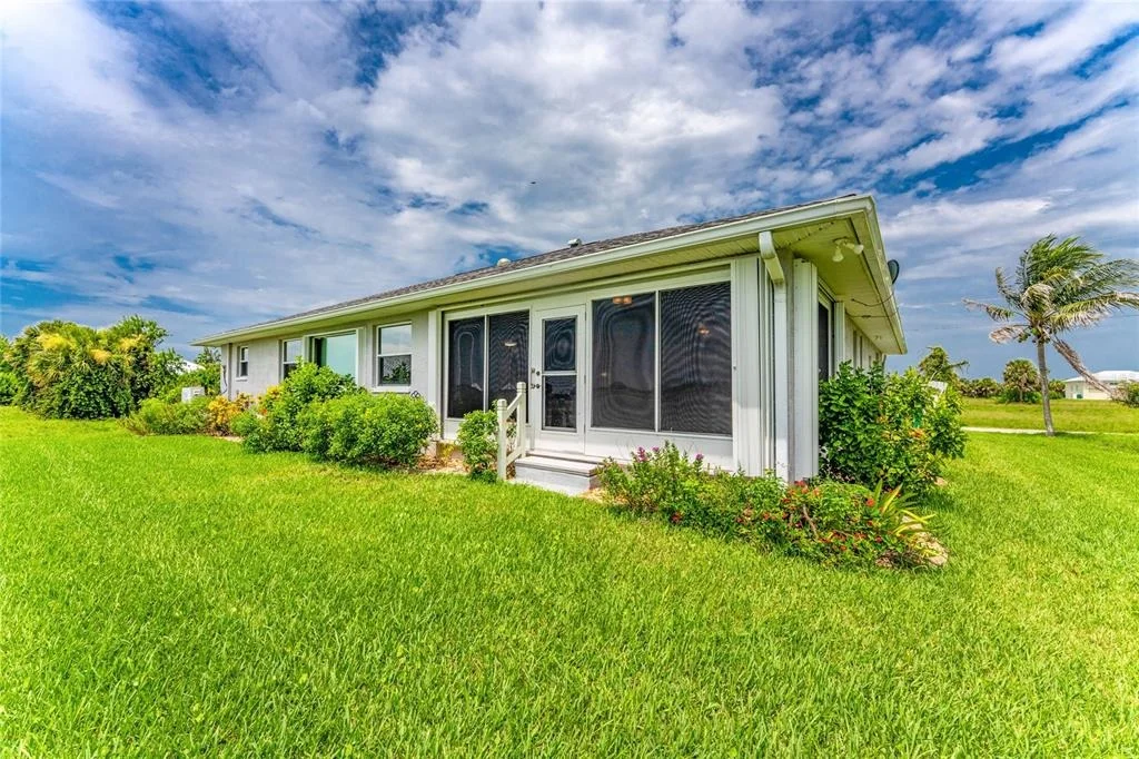 Photo of 31 MEADOWLARK LANE