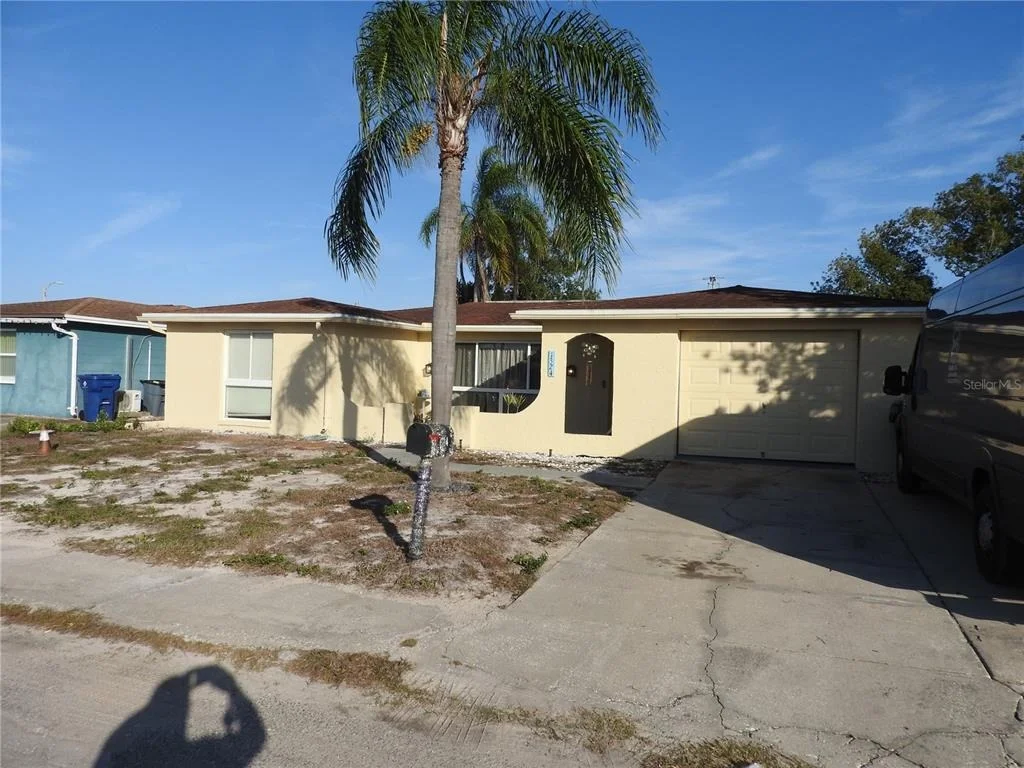 Photo of 1324 VIKING DRIVE