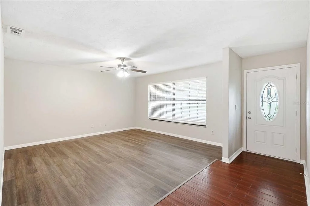 Photo of 483 SPRUCEVIEW DRIVE